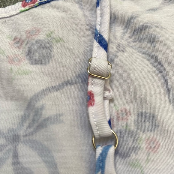 Stripe & Stare x LoveShackFancy Tank - Picture 6 of 7